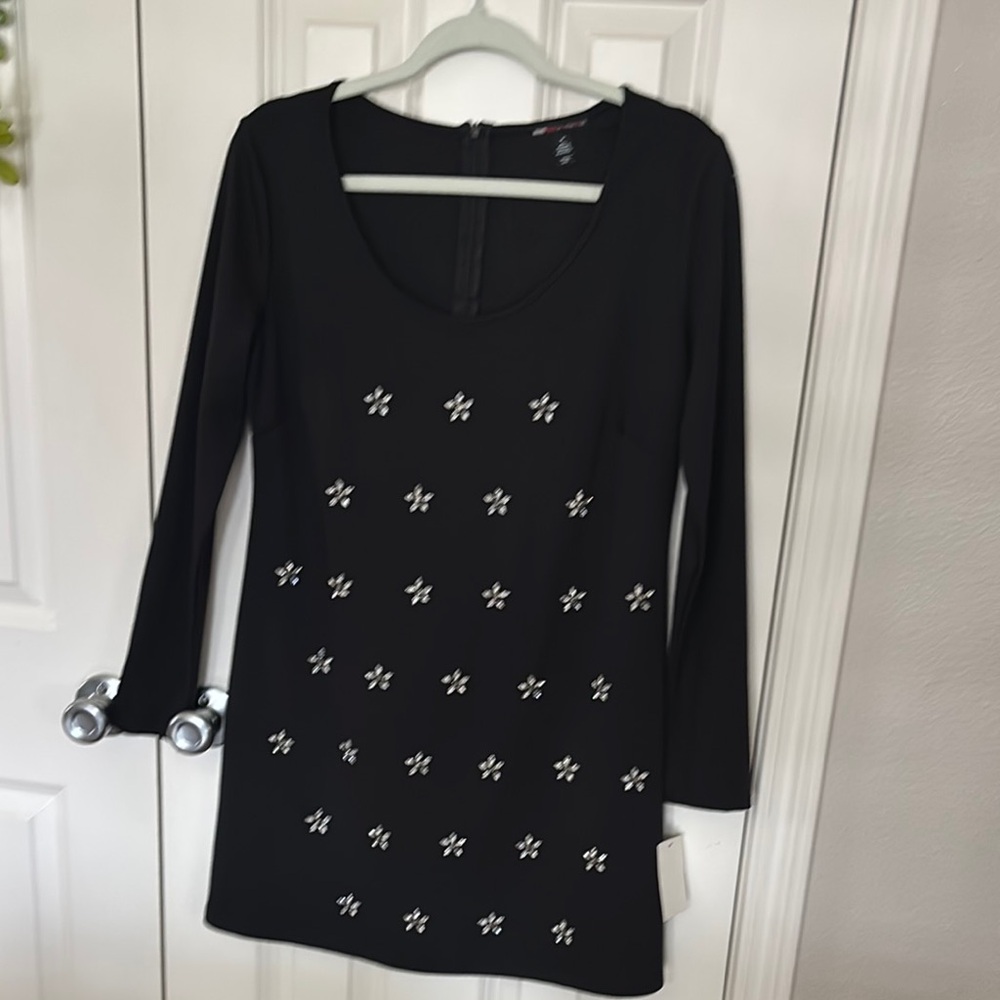 Mstylelab Black and White Long Sleeve Sheath Dress